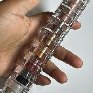 Mica bella Shimmering Eyeshadow Stack